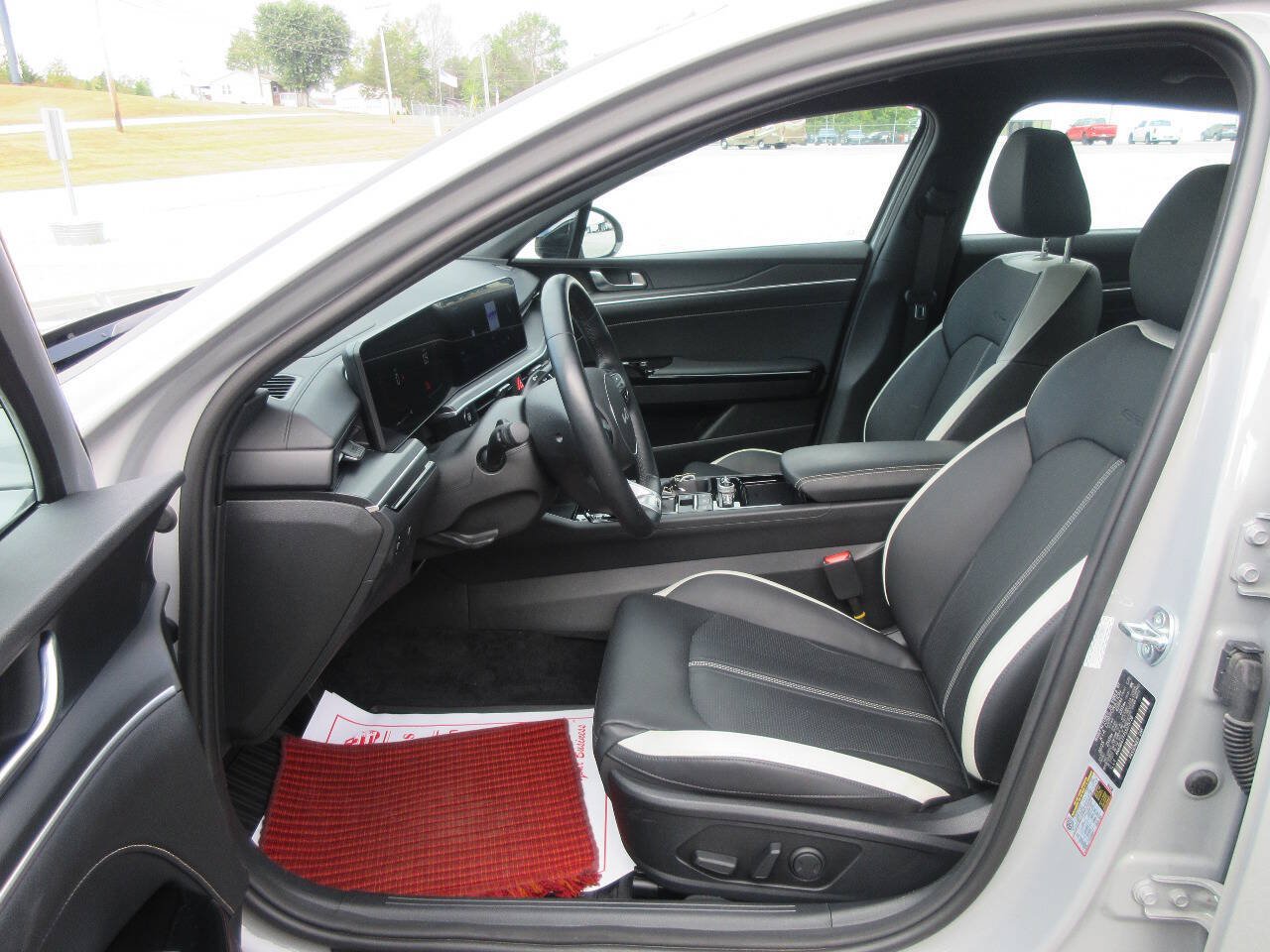 Used 2025 Kia K5 GT-Line AWD/4WD image 14