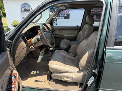 Used 2000 Toyota 4Runner Limited RWD image 12