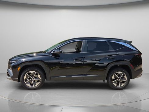 Used 2025 Hyundai Tucson SEL AWD/4WD image 3