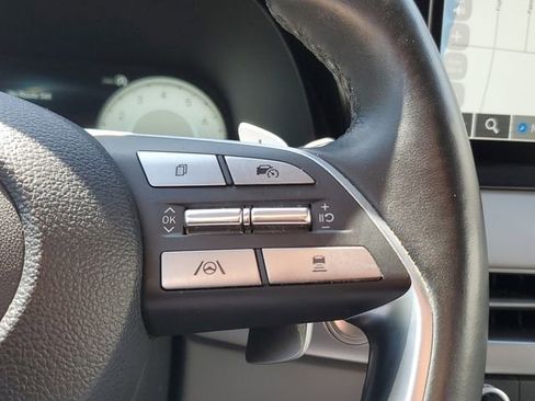 Used 2023 Hyundai Palisade SEL w/ Premium Package image 16