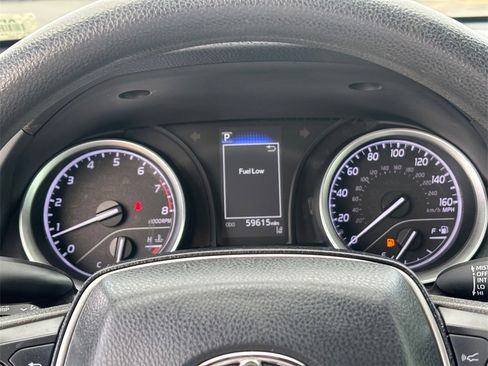 Used 2021 Toyota Camry LE image 18