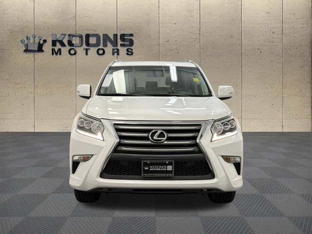 Used 2019 Lexus GX 460 AWD/4WD image 3