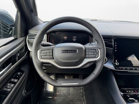 New 2026 Jeep Grand Wagoneer L Limited AWD/4WD image 12