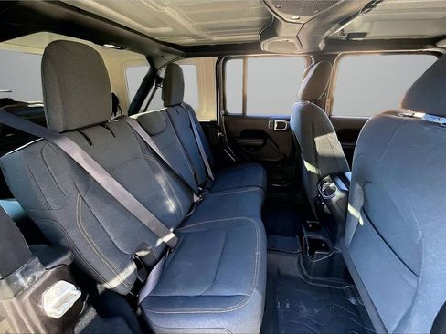 Certified 2024 Jeep Wrangler Willys image 23