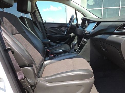 Used 2019 Buick Encore Preferred FWD image 17