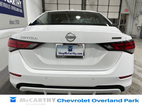 Used 2025 Nissan Sentra SV image 6