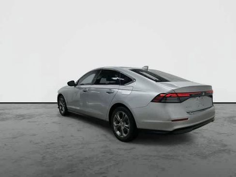 Used 2024 Honda Accord EX image 2