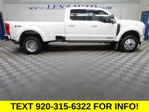 Used 2025 Ford F450 Platinum w/ FX4 Off-Road Package AWD/4WD image 2