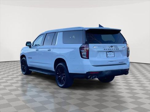 Used 2023 Chevrolet Suburban Premier w/ Advanced Technology Package image 5