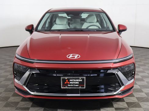 Used 2025 Hyundai Sonata SEL FWD image 10