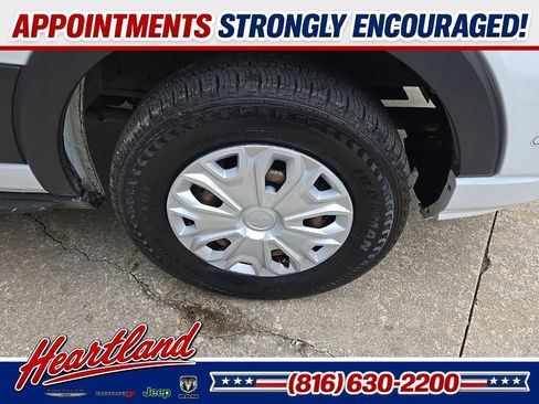 Used 2023 Ford Transit 350 XLT RWD image 22