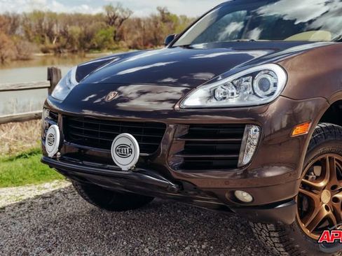 Used 2009 Porsche Cayenne image 22