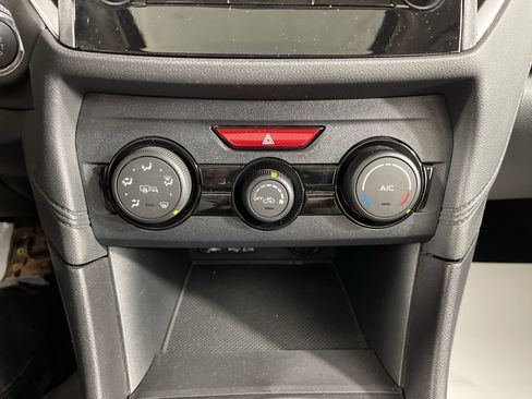 Used 2022 Subaru Impreza Premium image 24