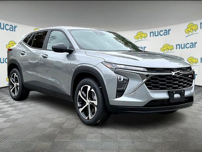 New 2025 Chevrolet Trax RS w/ Driver Confidence Package