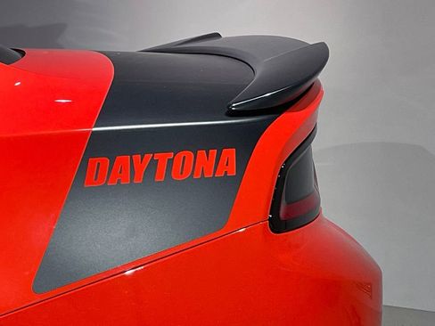 Used 2021 Dodge Charger Scat Pack w/ Daytona Edition Group image 16