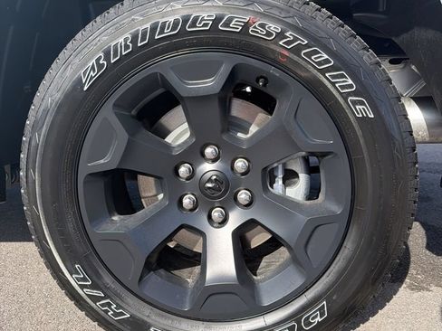 New 2026 RAM 1500 Big Horn AWD/4WD image 18