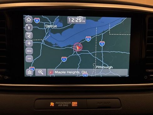 Certified 2021 Kia Sportage EX w/ EX Technology Package image 17