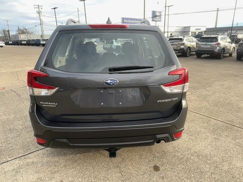 Used 2021 Subaru Forester image 5