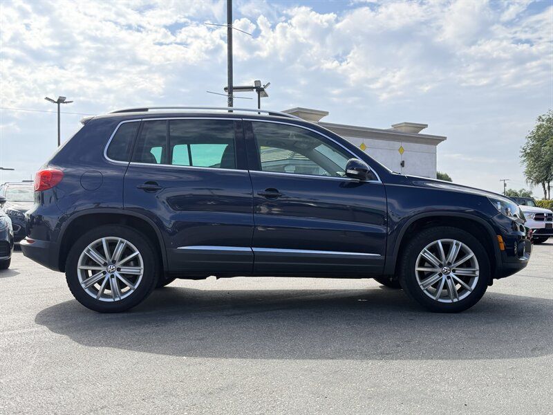 Used 2015 Volkswagen Tiguan SEL FWD image 7