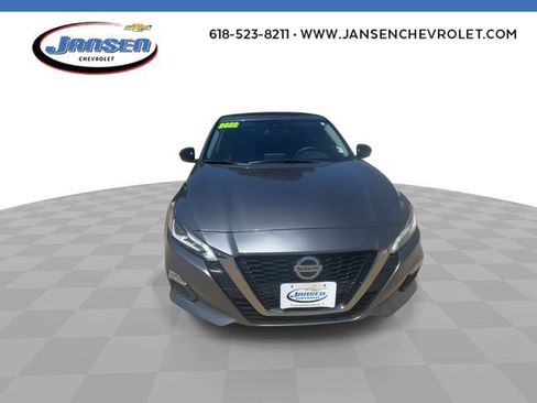 Used 2022 Nissan Altima 2.5 SR FWD image 3