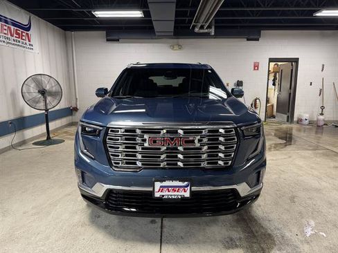 Certified 2026 GMC Acadia Denali w/ Super Cruise Package AWD/4WD image 2