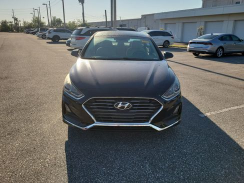 Used 2019 Hyundai Sonata SE w/ Cargo Package image 9