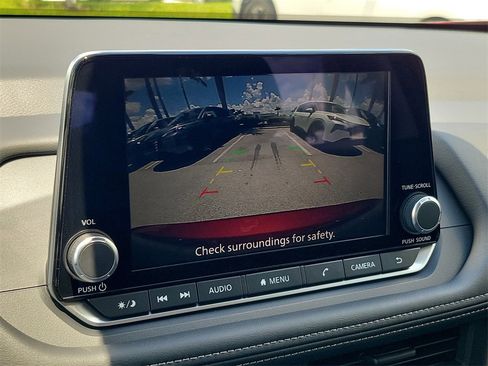 New 2026 Nissan Rogue S image 10