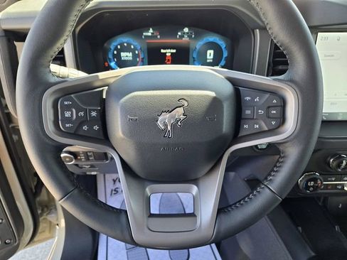 New 2026 Ford Bronco Badlands w/ Sasquatch Package AWD/4WD image 16