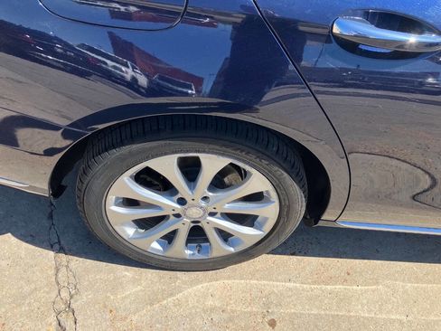 Used 2017 Mercedes-Benz E 300 image 21