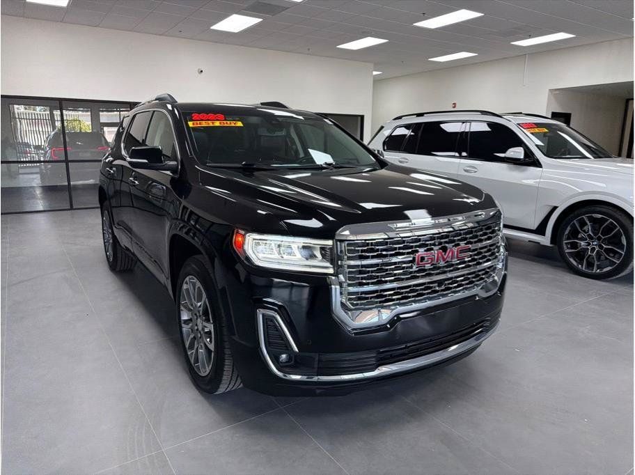 Used 2023 GMC Acadia Denali FWD image 2