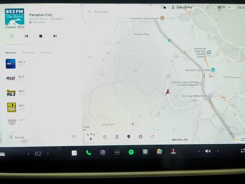 Used 2021 Tesla Model S Plaid image 25