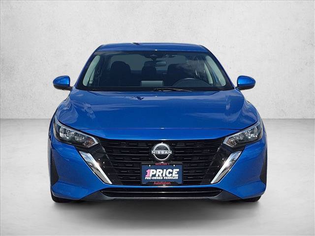 Used 2024 Nissan Sentra SV FWD image 2