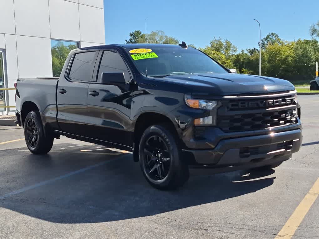 Used 2023 Chevrolet Silverado 1500 Custom w/ Rally Edition AWD/4WD image 3