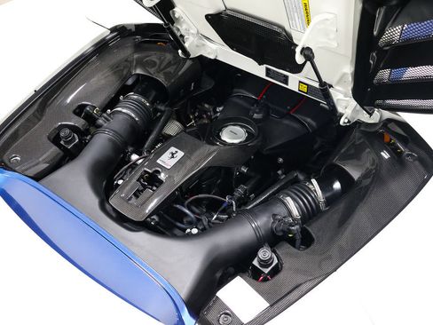 Used 2020 Ferrari 488 Pista Spider RWD image 60