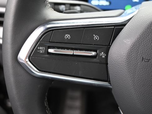 Used 2025 Honda Prologue Touring image 14