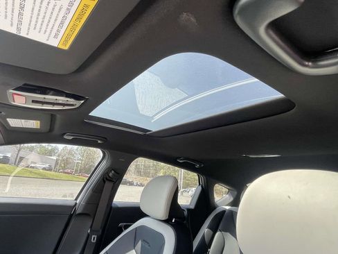 New 2025 Kia K4 GT-Line Turbo image 16