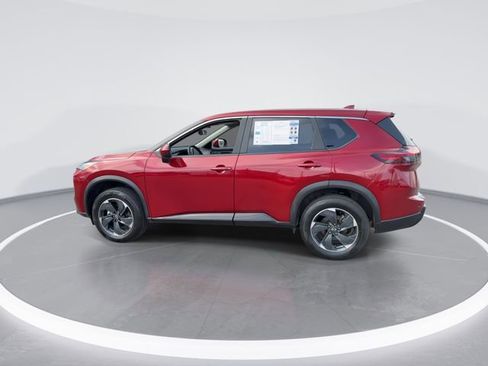 Used 2024 Nissan Rogue SV image 5