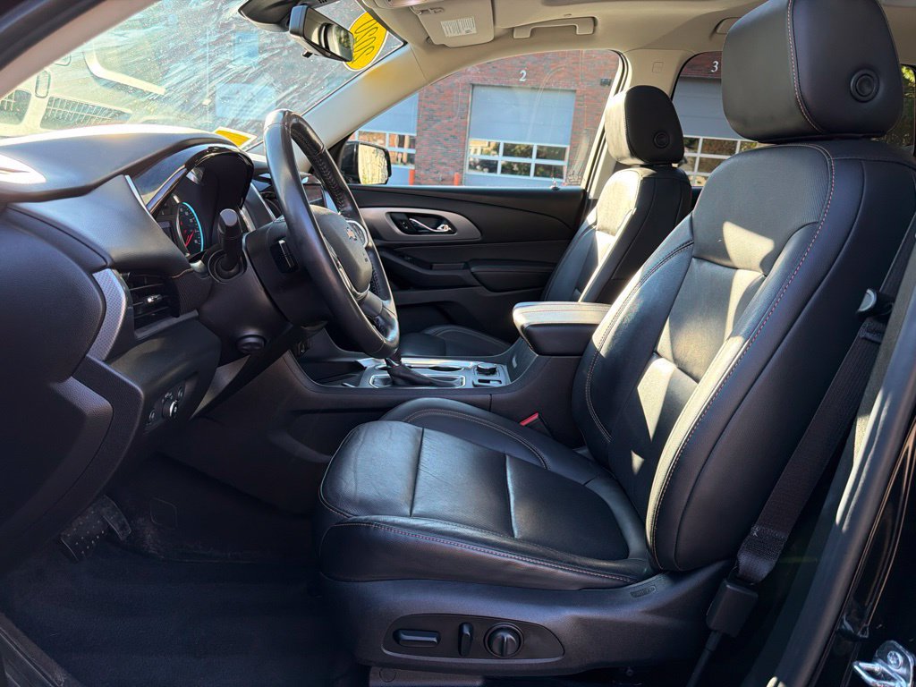 Used 2020 Chevrolet Traverse Premier AWD/4WD image 16