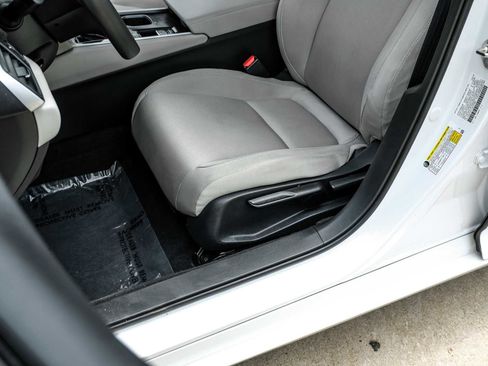 Used 2018 Honda Accord LX image 31