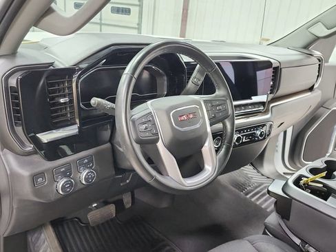 Used 2024 GMC Sierra 1500 Elevation AWD/4WD image 19