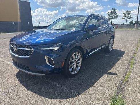Used 2023 Buick Envision Avenir image 1