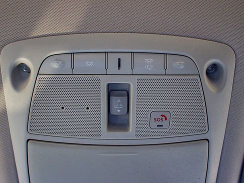 Used 2017 Nissan Altima 3.5 SL w/ 3.5SL Technology Package image 30