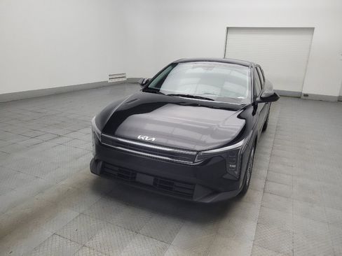 Used 2025 Kia K4 FWD image 15