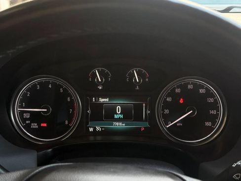 Used 2019 Buick Enclave Premium w/ LPO, Hit The Road Package AWD/4WD image 7