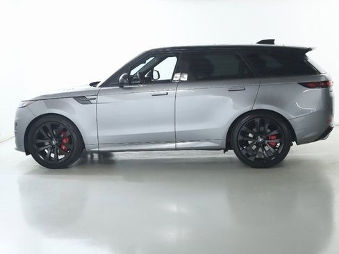 Used 2024 Land Rover Range Rover Sport Dynamic SE image 4