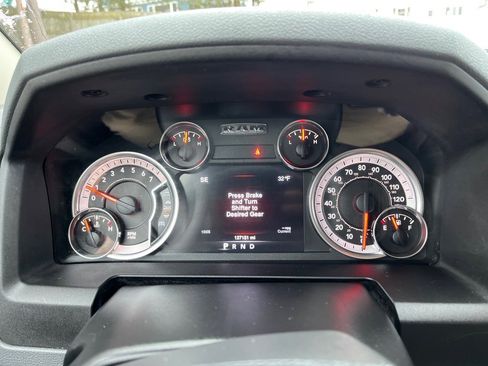 Used 2013 RAM 1500 Classic SLT w/ Big Horn Equipment Group image 15