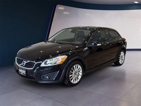 Used 2011 Volvo C30 T5 w/ Preferred Pkg image 3