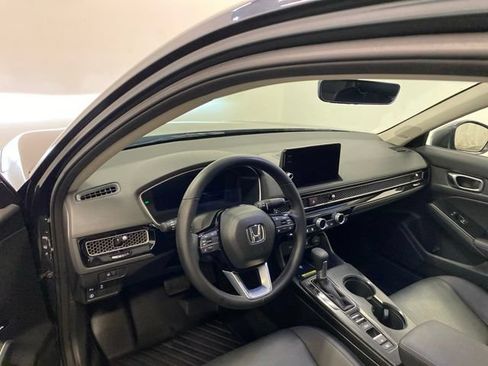 Used 2024 Honda Civic Touring image 7