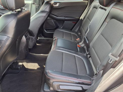 Used 2025 Ford Escape ST-Line FWD image 12