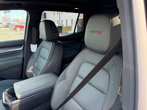 New 2026 GMC Terrain AT4 w/ Convenience Package III image 14